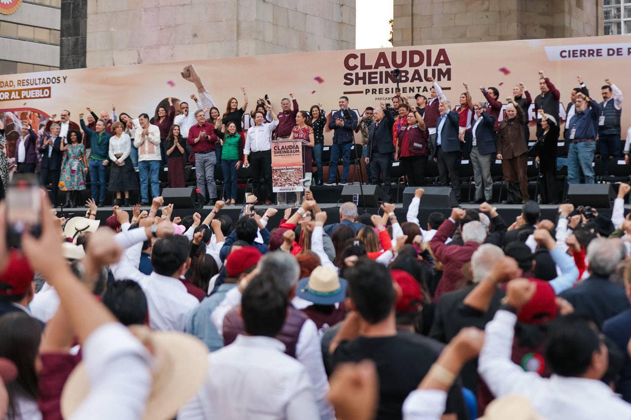 Ante Miles Claudia Sheinbaum Cierra Su Precampa A Analista De M Xico