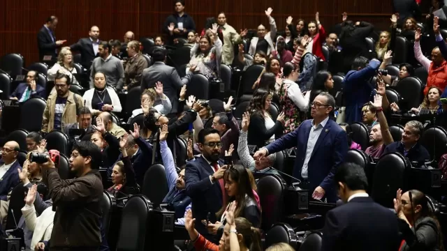 avalan-diputados-en-lo-particular-reforma-a-ley-arancelaria-la-turnan-al-senado-para-su-ratificacion_c34ebb46-e428-4f41-b5db-c7ec8ef16fe7_medialjnimgndimagefullsize.webp