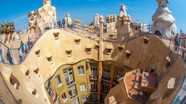 gaudi-1285294_1280.jpg